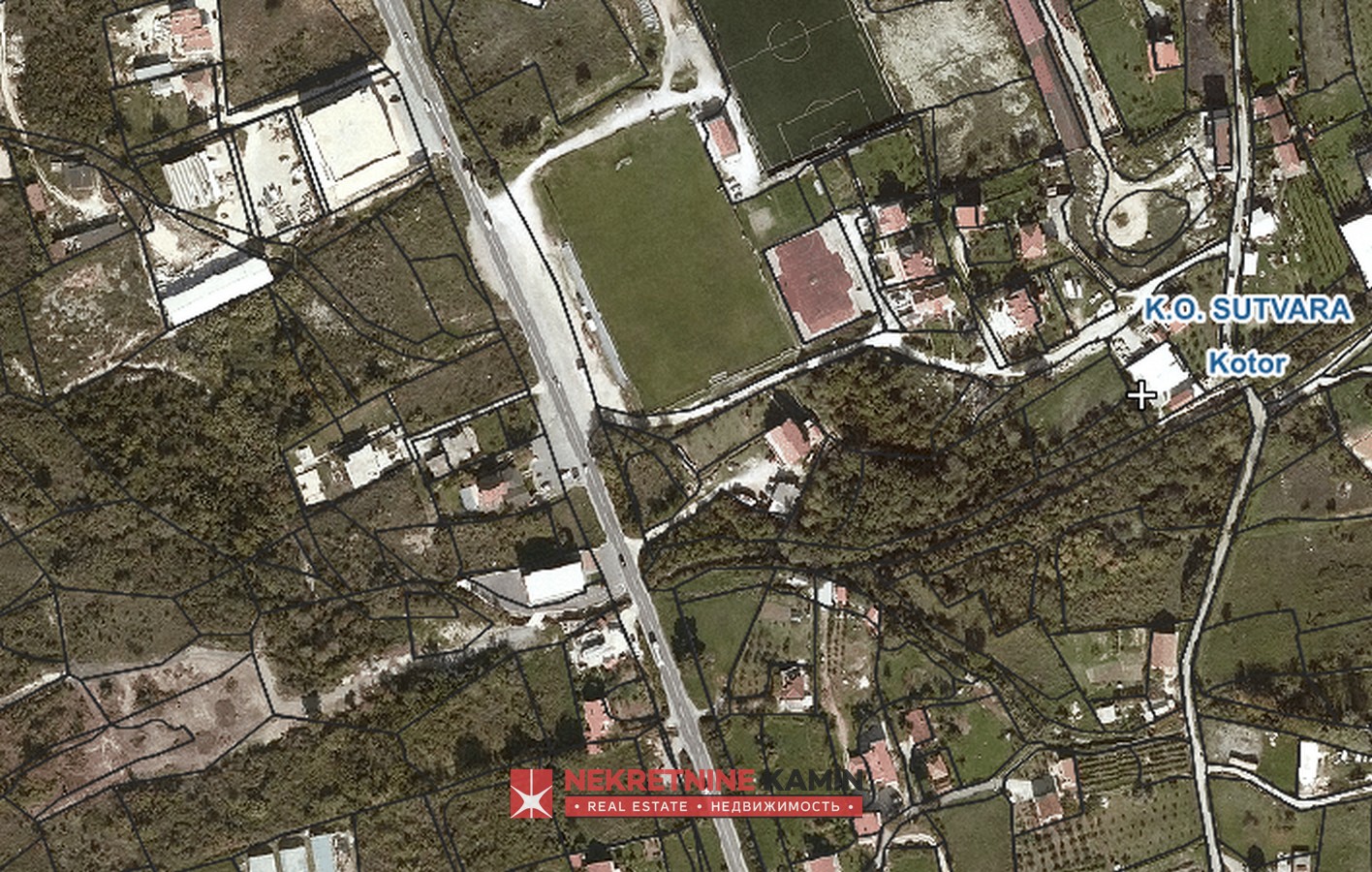  Na prodaju plac za gradnju, 150m od magistrale, Radanovići