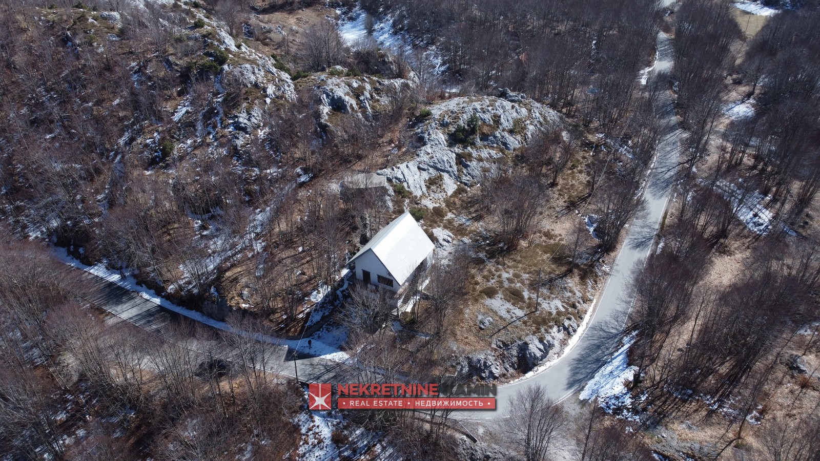 Kuća 200m2 blizu Ivanovih korita, Cetinje